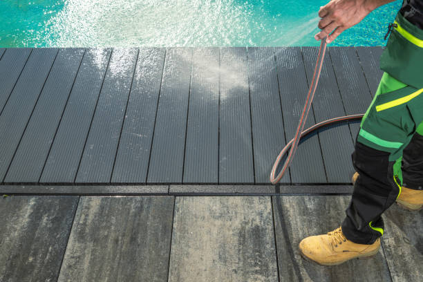 Best Deck Pressure Washing  in Liverpool, NY